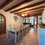 Maison Spacieuse Avec Spa, Ping-pong Et Baby-foot, Ideale Pour Detente En Famille - Fr-1-589-828 La Chapelle-aux-Bois