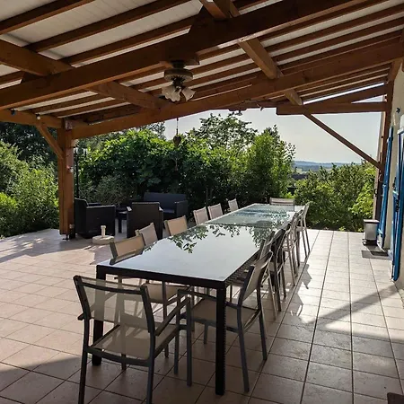 Maison Spacieuse Avec Spa, Ping-pong Et Baby-foot, Idéale Pour Détente En Famille - Fr-1-589-828 Séjour à la campagne