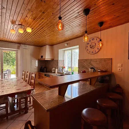 Σπίτι διακοπών Maison Spacieuse Avec Spa, Ping-pong Et Baby-foot, Ideale Pour Detente En Famille - Fr-1-589-828 *