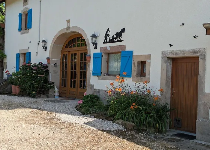 Maison Spacieuse Avec Spa, Ping-pong Et Baby-foot, Ideale Pour Detente En Famille - Fr-1-589-828 Дом отдыха *