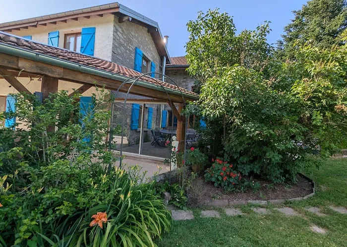 Maison Spacieuse Avec Spa, Ping-pong Et Baby-foot, Ideale Pour Detente En Famille - Fr-1-589-828 Дом отдыха La Chapelle-aux-Bois